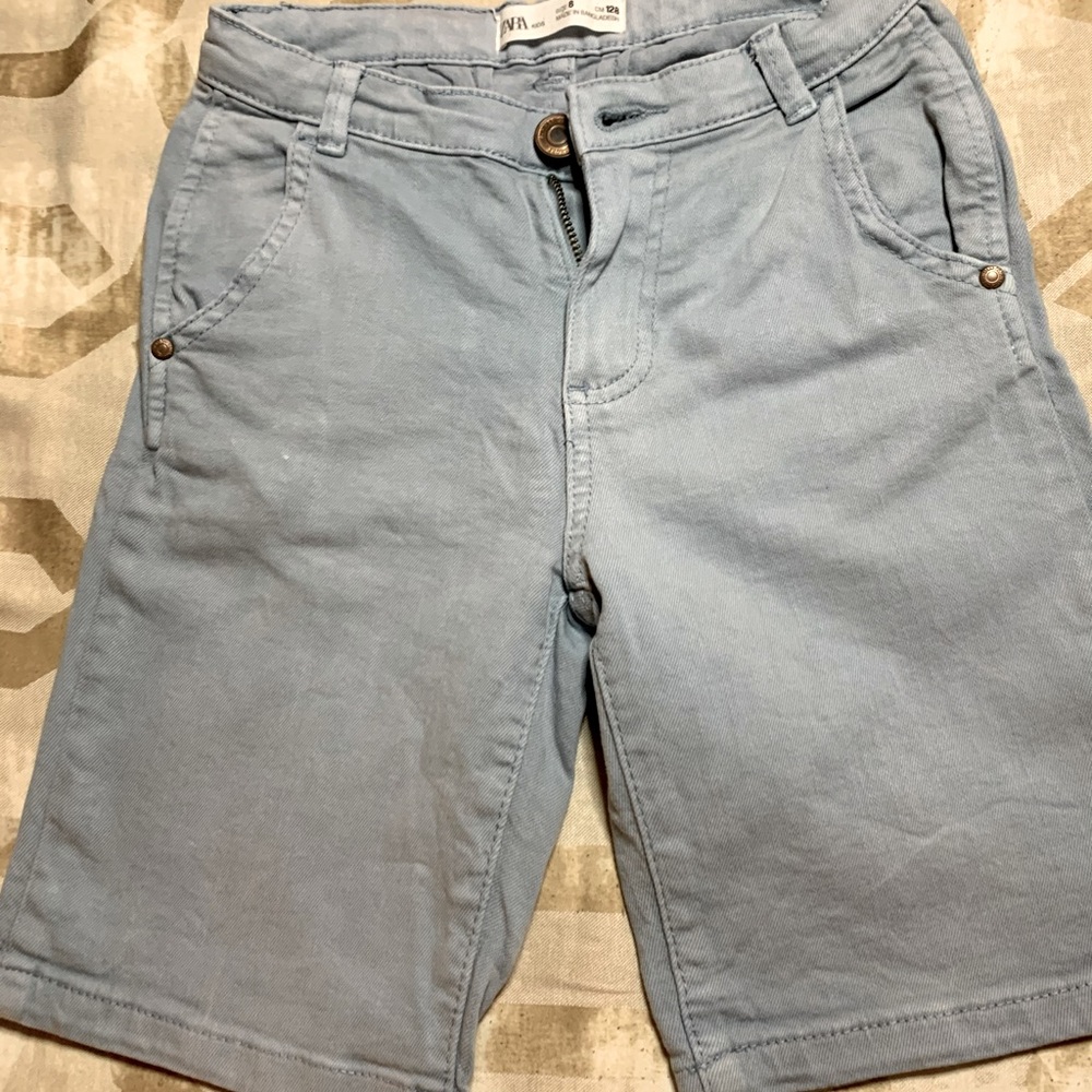 Short pants for boys